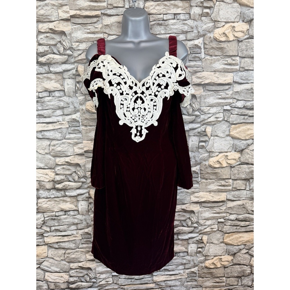 90s Scott McClintok Burgundy Velvet Cocktail Dress Sz 10 (Runs Small) Whimsygoth